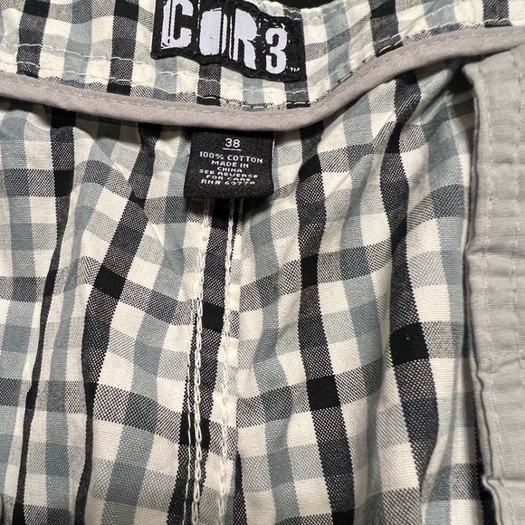 Cor 3 size 38 black and grey checked shorts. - Picture 2 of 3